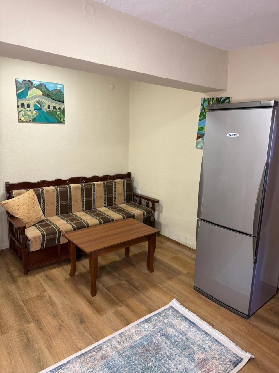 Shkodra Guest House 2 Екстериор снимка